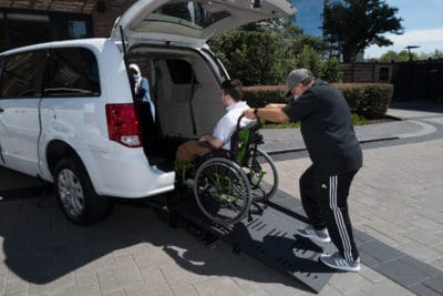 160_HCCVanDistribution_DOrtizPhoto_092221