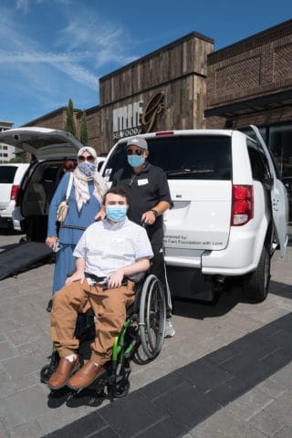 162_HCCVanDistribution_DOrtizPhoto_092221